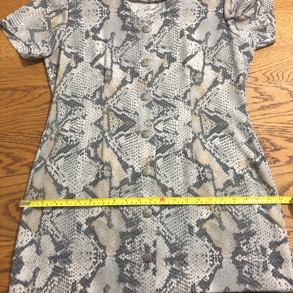 Donated- Vintage Python snake print button front midi dress Large - Picture 9 of 11